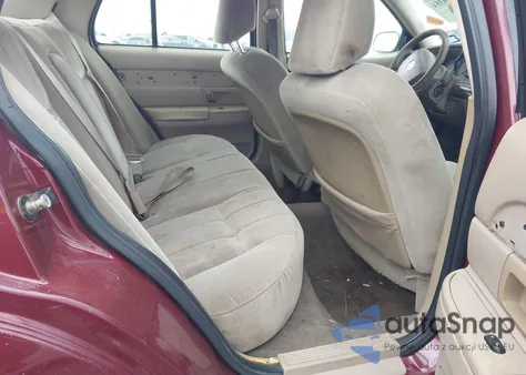 2005 Mercury Grand Marquis Gs из США, поврежденный, VIN 2MEFM74W85X629888